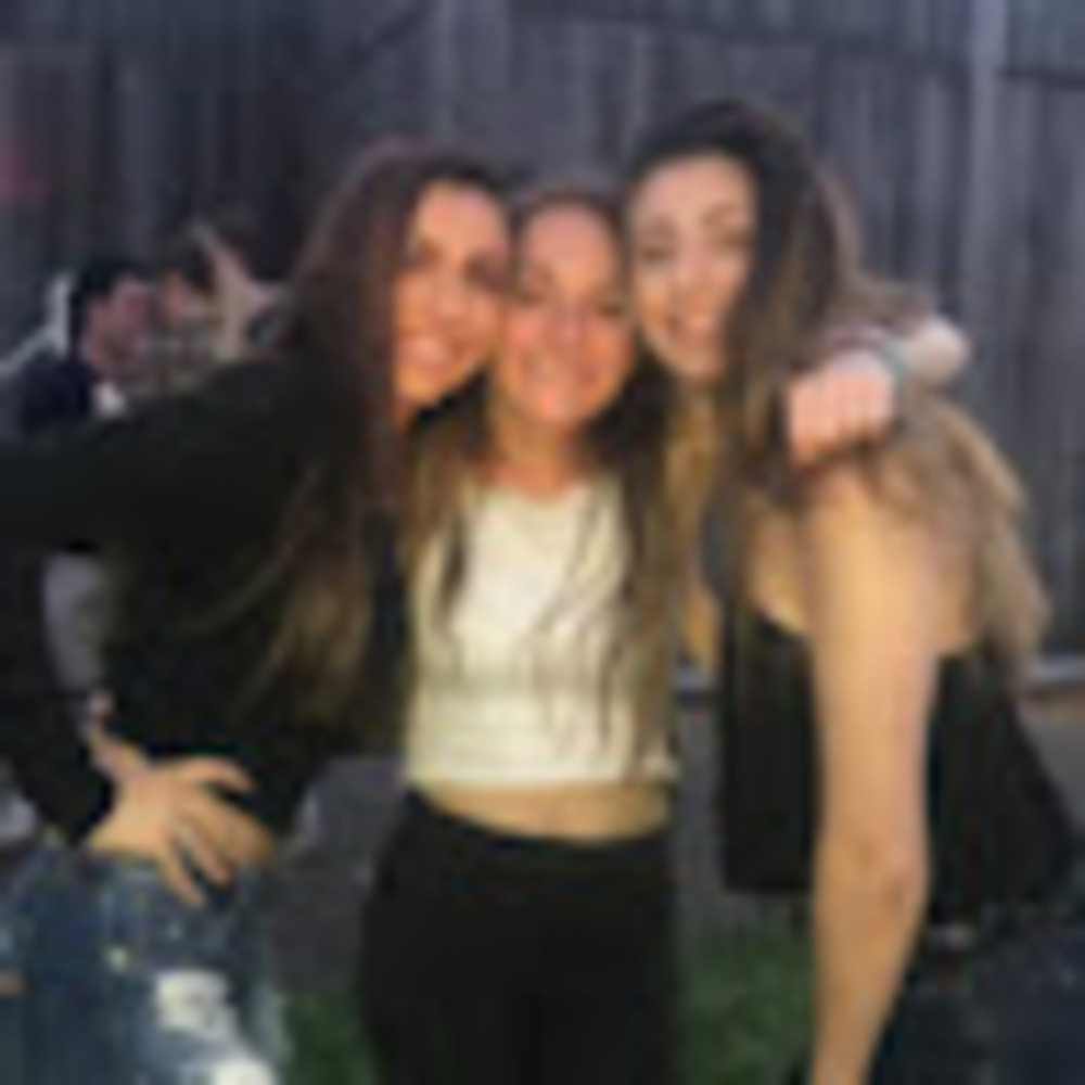 Meet your Posher, Lauren